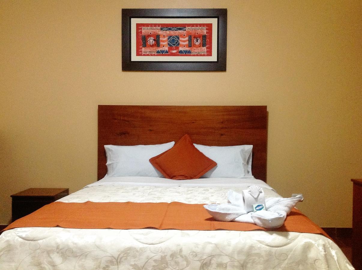 Victtorios Hotel Satipo Dış mekan fotoğraf