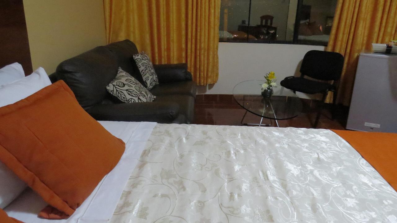 Victtorios Hotel Satipo Dış mekan fotoğraf