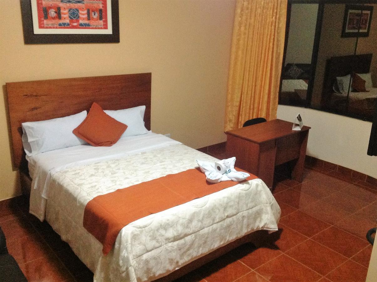 Victtorios Hotel Satipo Dış mekan fotoğraf