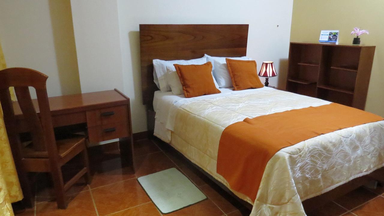 Victtorios Hotel Satipo Dış mekan fotoğraf