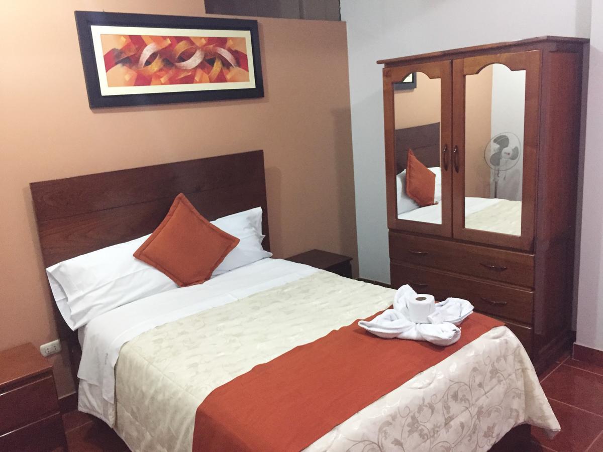 Victtorios Hotel Satipo Dış mekan fotoğraf